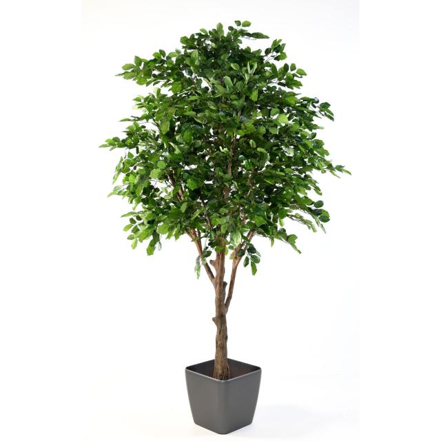 Arbres et arbustes artificiels : silhouettes à mettre en scène